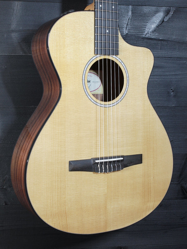 Taylor 212ce-N Plus Rosewood Nylon String Acoustic-Electric Guitar