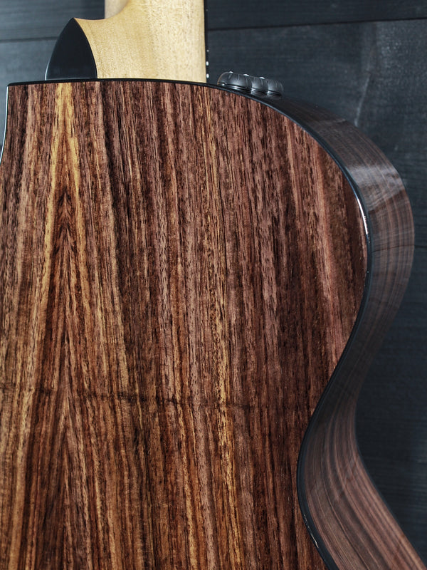 Taylor 212ce-N Plus Rosewood Nylon String Acoustic-Electric Guitar