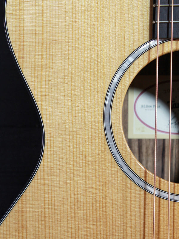 Taylor 212ce Plus Rosewood Grand Concert Acoustic-Electric Guitar - Natural