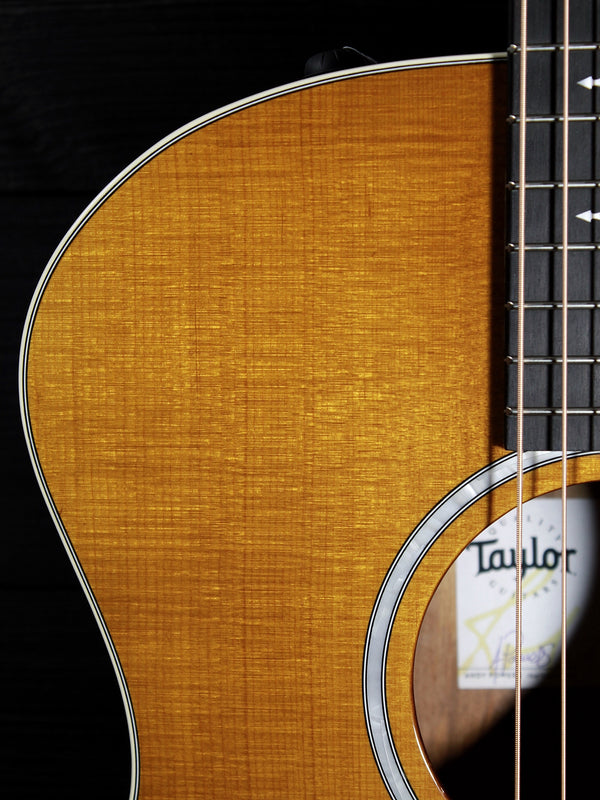 Taylor 214ce K DLX / Koa Deluxe - Special Edition Honeyburst Acoustic-Electric Guitar