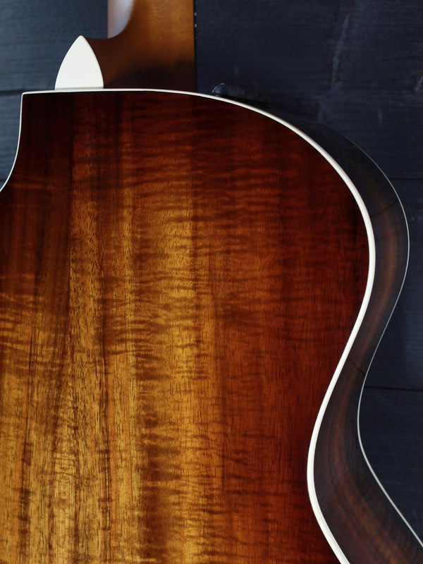 Taylor 214ce K DLX / Koa Deluxe - Special Edition Honeyburst Acoustic-Electric Guitar