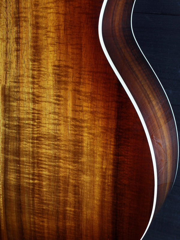 Taylor 214ce K DLX / Koa Deluxe - Special Edition Honeyburst Acoustic-Electric Guitar