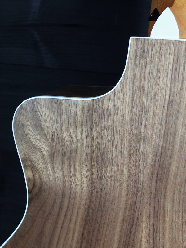 Taylor 214ce-N - Nylon String Walnut Grand Auditorium Acoustic / Electric Guitar