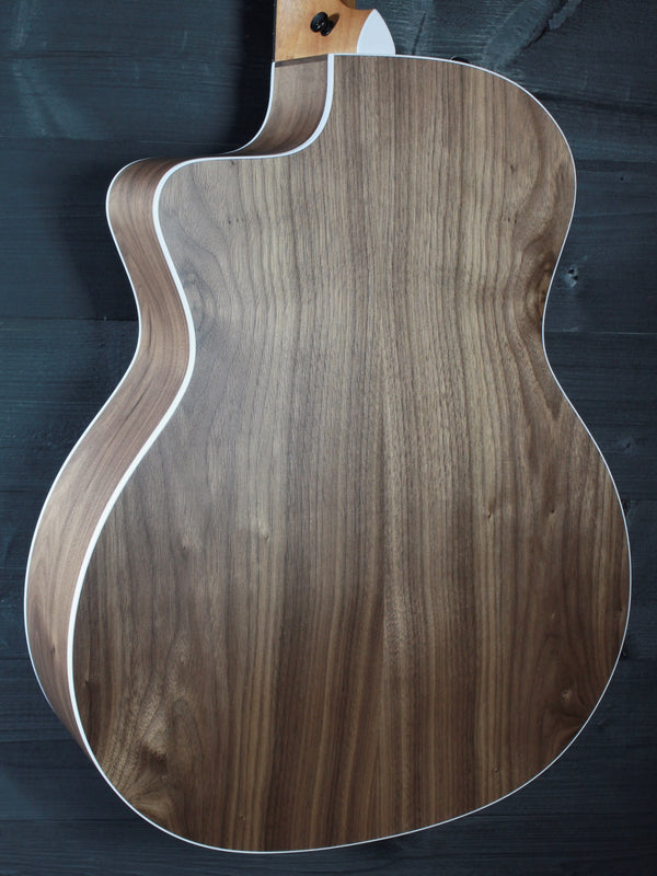 Taylor 214ce-N - Nylon String Walnut Grand Auditorium Acoustic / Electric Guitar