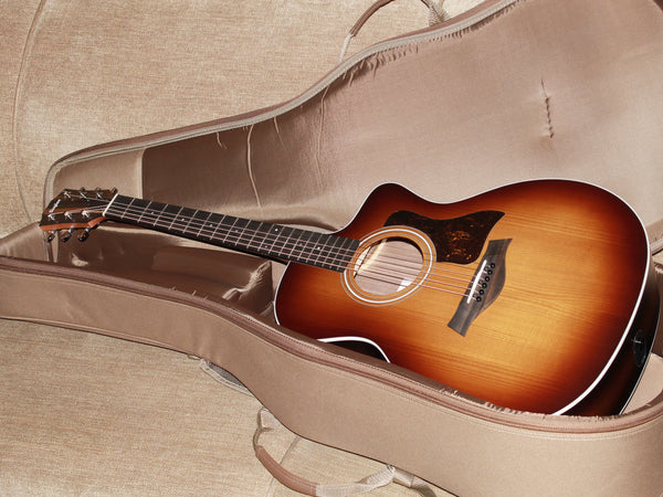 Taylor deluxe gig bag included with Taylor 214ce