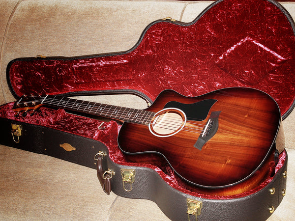 Taylor 224ce-K DLX Koa Acoustic-Electric Guitar | Grand Auditorium Cutaway w/ ES2 Pickup
