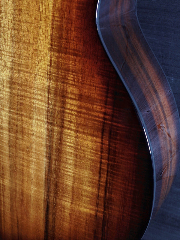 Taylor 224ce-K DLX Koa Acoustic-Electric Guitar | Grand Auditorium Cutaway w/ ES2 Pickup