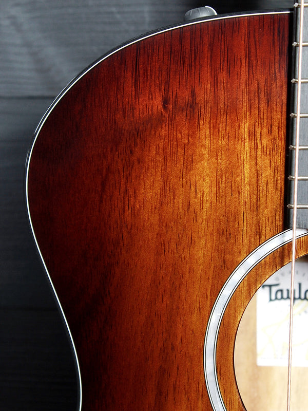 Taylor 224ce K-DLX Koa Deluxe Grand Auditorium Acoustic-Electric Guitar