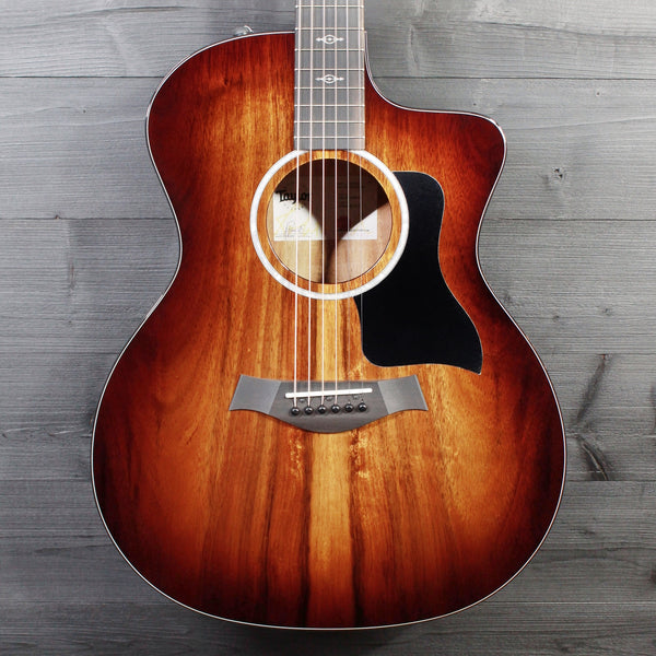 Taylor 224ce K-DLX Koa Deluxe Grand Auditorium Acoustic-Electric Guitar