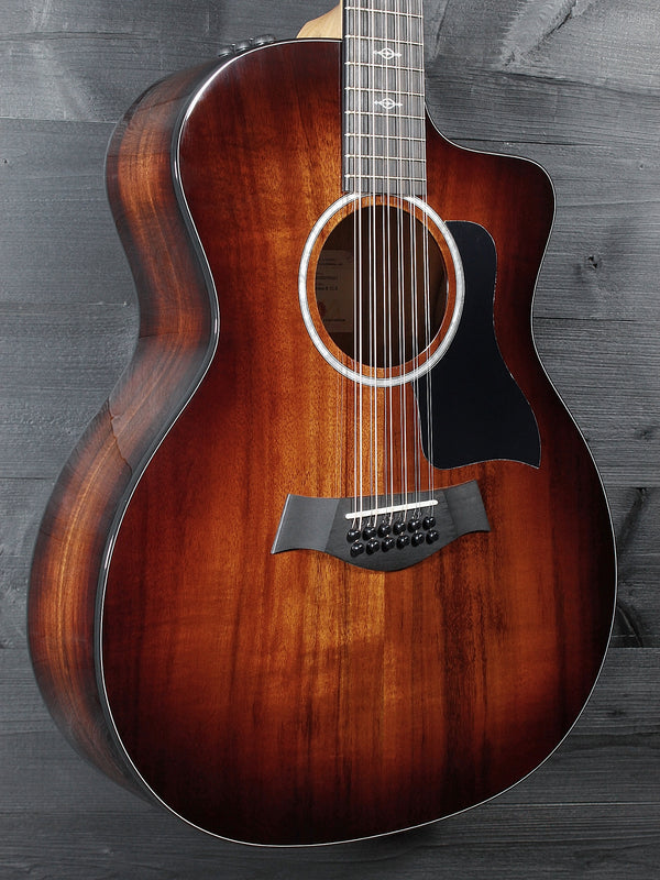     Taylor 264ce Deluxe 12-string acoustic electric guitar with Shaded Edgeburst finish Full front view