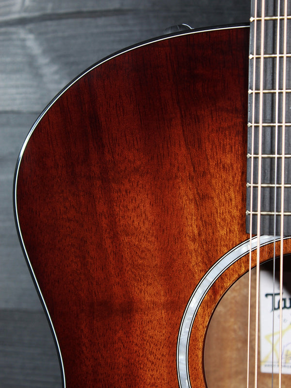     Taylor 264ce Deluxe 12-string acoustic electric guitar with Shaded Edgeburst finish Close up front