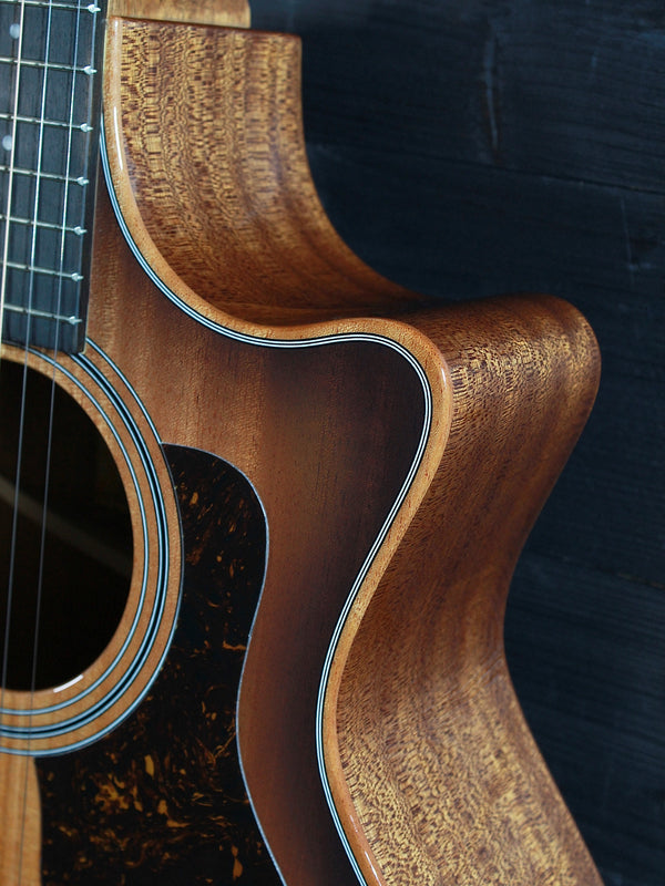 Taylor 324ce Studio Special Edition Shaded Edgeburst Acoustic-Electric Guitar