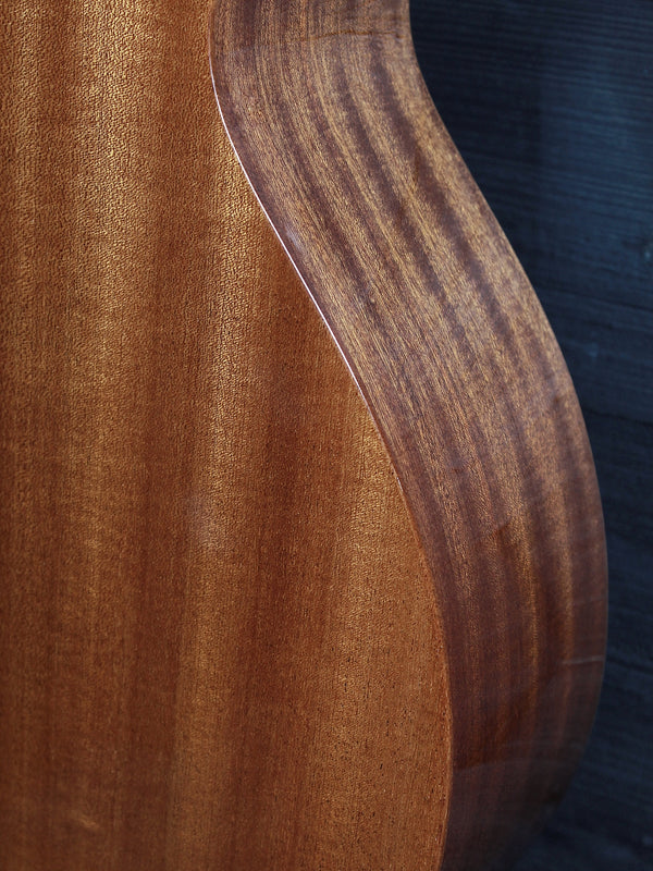 Taylor 354ce Studio Special Edition Honeyburst 12-String Acoustic-Electric Guitar