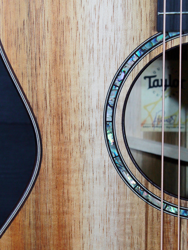 Taylor 722ce Koa  / V-Class Bracing Grand Concert Acoustic-Electric Guitar