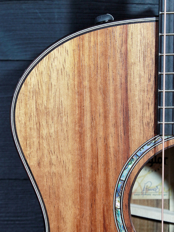 724ce Grand Auditorium V-class Acoustic-Electric Guitar - Natural Hawaiian Koa