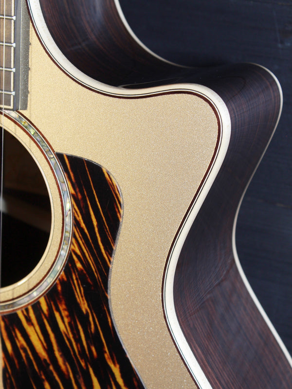 Taylor 814ce Limited Edition Casablanca Beige Metallic acoustic guitar view of cutaway