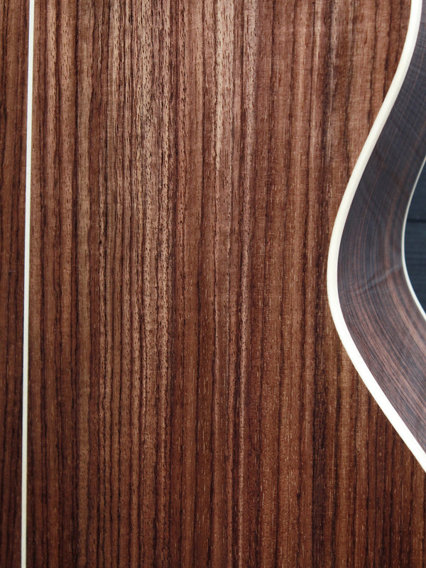 Taylor 814ce Next Generation Indian Rosewood back wood grain