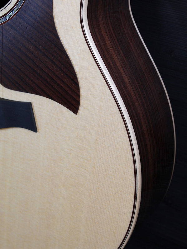 Taylor 814ce Next Generation Sitka Spruce top Lower bout