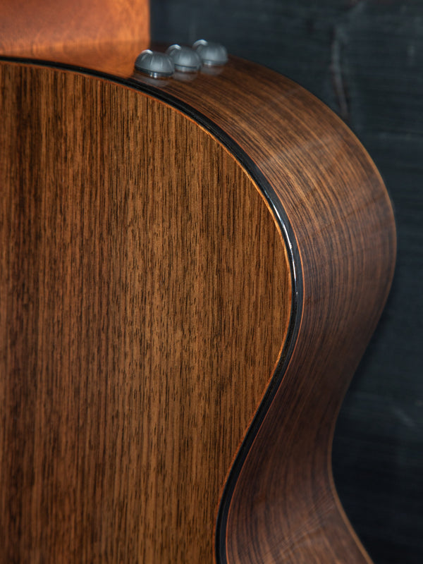 Pre-Owned Taylor 914ce Rosewood / Spruce GA 2015