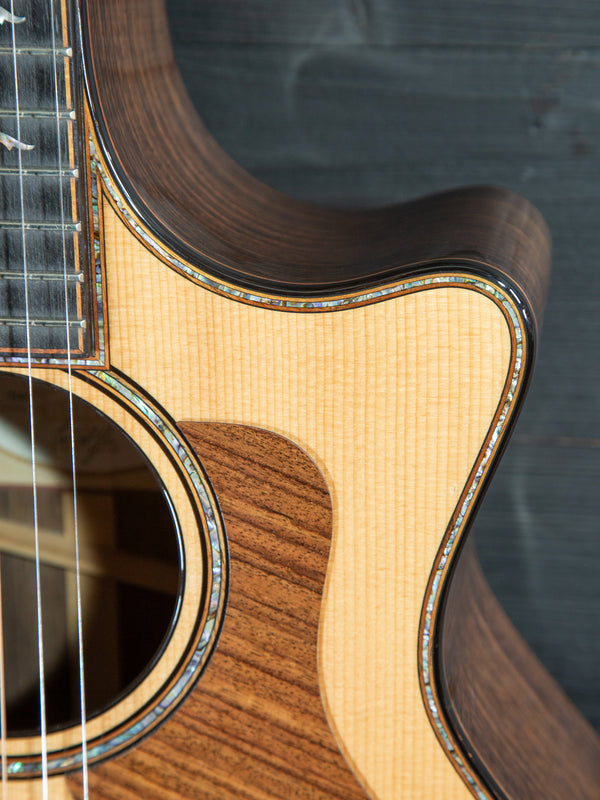 Pre-Owned Taylor 914ce Rosewood / Spruce GA 2015