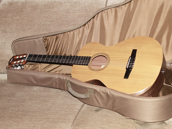 Taylor A12e-N Academy Series nylon string acoustic guitar deluxe gig bag