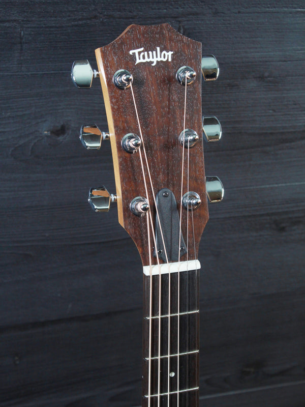 Taylor Academy 12e Walnut/Spruce Grand Concert Acoustic-Electric Guitar