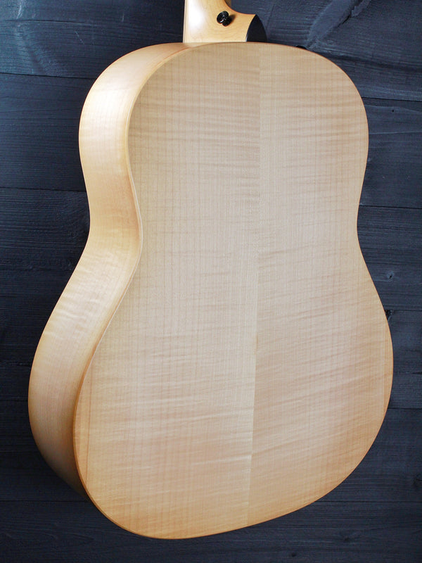 Taylor AD27E Flametop Special Edition - Maple Grand Pacific