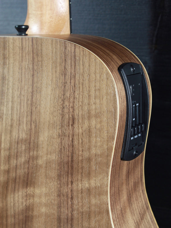 Taylor BT1e Baby Taylor Acoustic Electric Guitar | Compact Travel Guitar w/ ES-B Pickup
