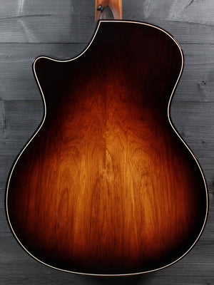 Beautiful figured Honduran Rosewood back showcasing exceptional grain and Shaded Edgeburst finish.