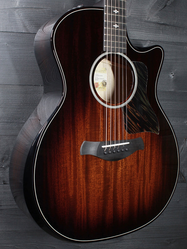 Taylor Guitars Builder’s Edition 524ce Urban Ash / Mahogany Acoustic-Electric Guitar