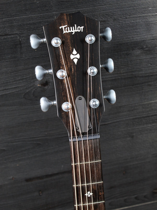 Taylor Guitars Builder’s Edition 524ce Urban Ash / Mahogany Acoustic-Electric Guitar