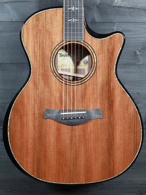 Taylor Builder’s Edition 914ce Next Generation acoustic electric guitar with sinker redwood top and Honduran rosewood back and sides front view