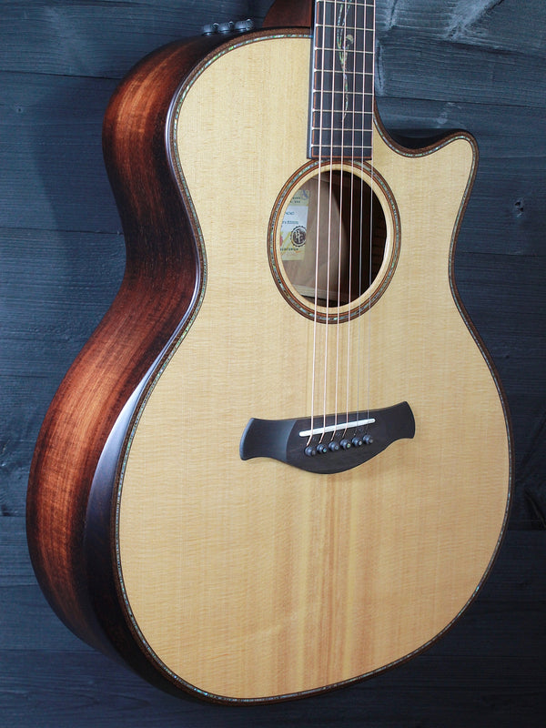 Taylor Builder’s Edition K14ce Koa V-Class Acoustic Electric Guitar