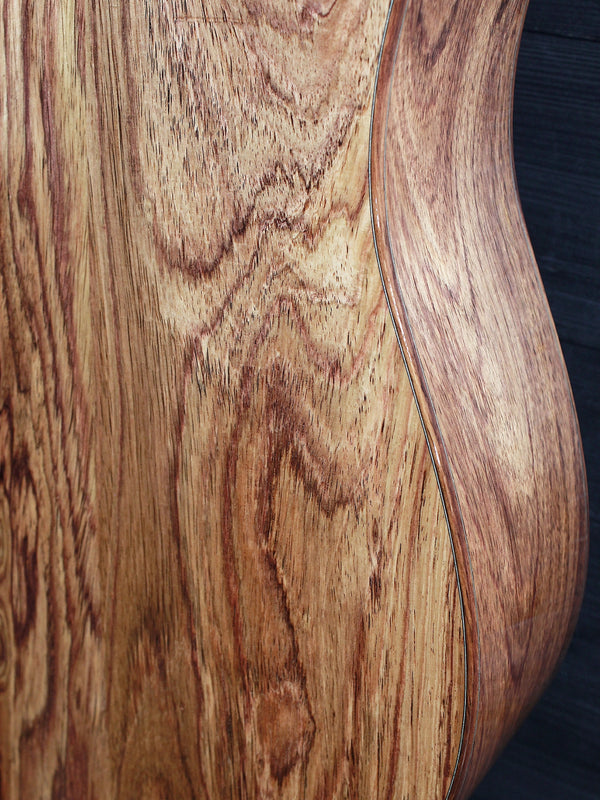 Taylor NAMM “Catch” Custom C10e Dreadnought – Honduran Rosewood & Adirondack Spruce – #13 B6013