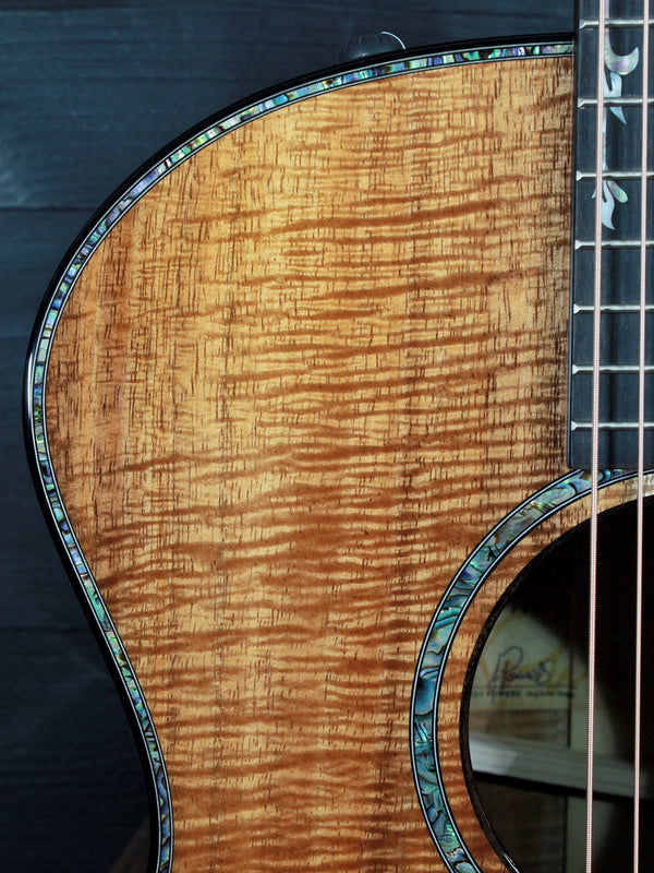 Taylor Custom Grand Auditorium Hand-Selected Premium Grade Koa Acoustic Guitar