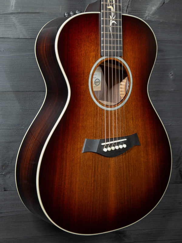 Taylor Custom Grand Concert C22e B3025 w/ Custom Circa 74 Acoustic PA