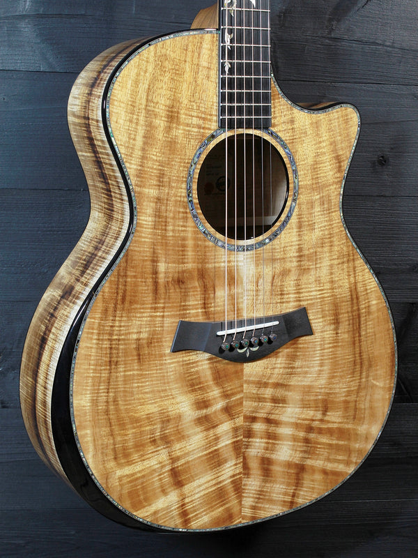 Taylor Custom Grand Auditorium – Premium Hawaiian Koa / Adirondack Performance X-Bracing / Tobias Music Exclusive