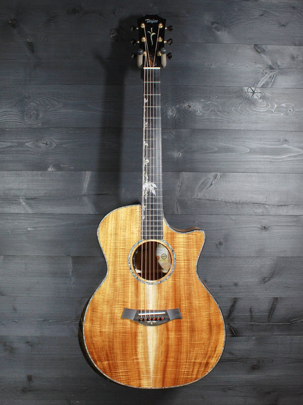 Premium Hawaiian Koa back on Taylor Custom acoustic guitar full front view