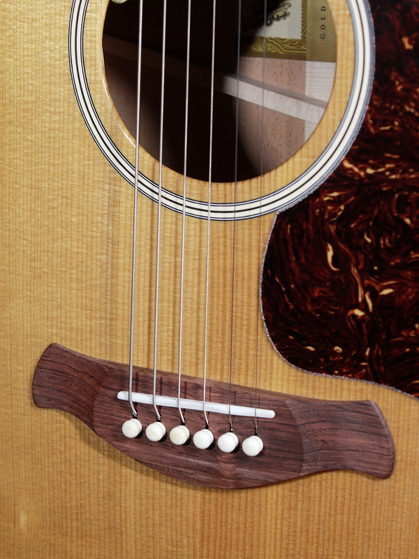 Taylor Gold Label 510e Trey Hensley Signature Model — Antique Blond Acoustic-Electric Guitar