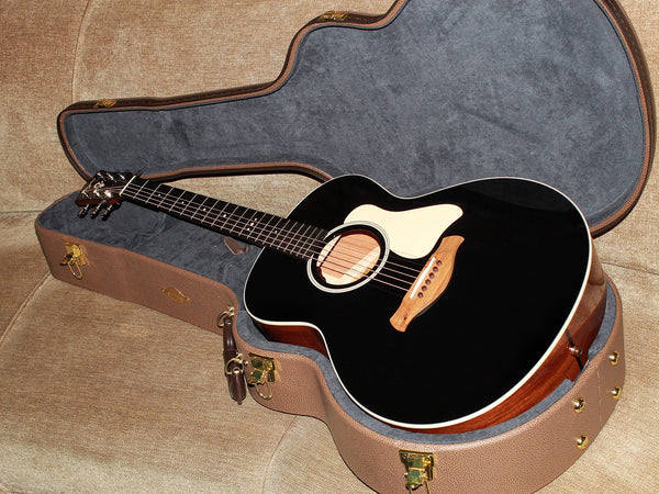 Taylor Gold Label 514e Blacktop with torrefied spruce top in Hardshell case