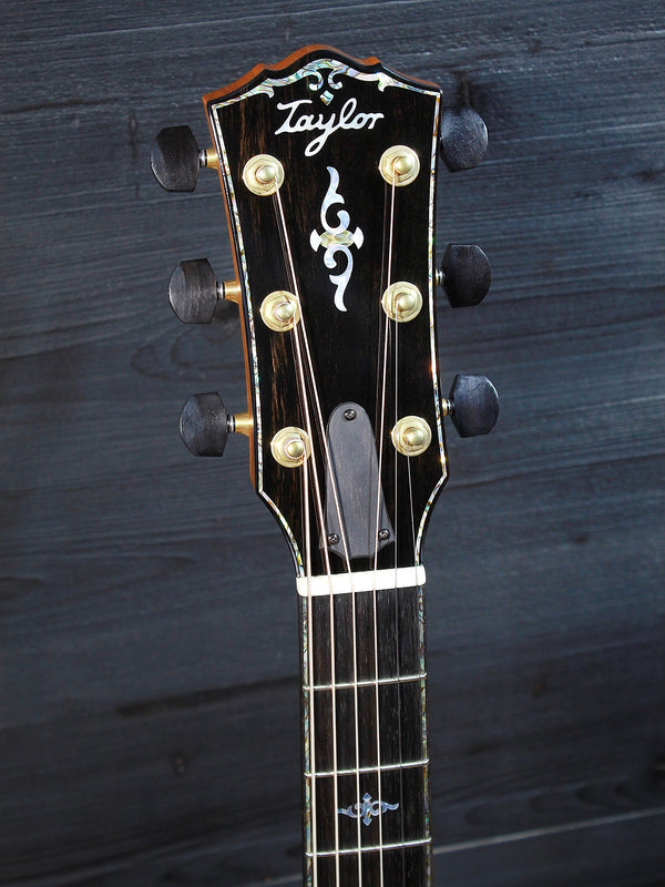 Taylor Gold Label 917e LTD Brazilian Rosewood / Adirondack Acoustic-Electric Guitar