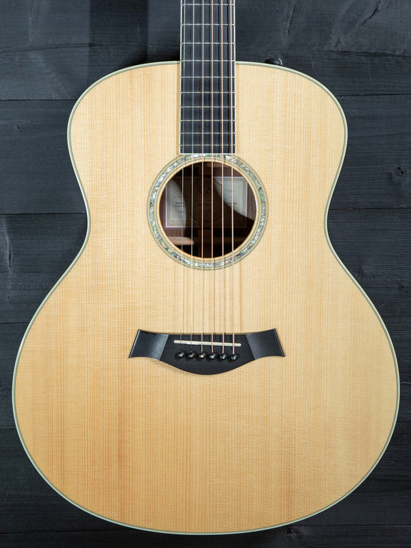 Pre-Owned Taylor Brazilian Rosewood Adirondack Grand Symphony Left-Handed w/ Electronics