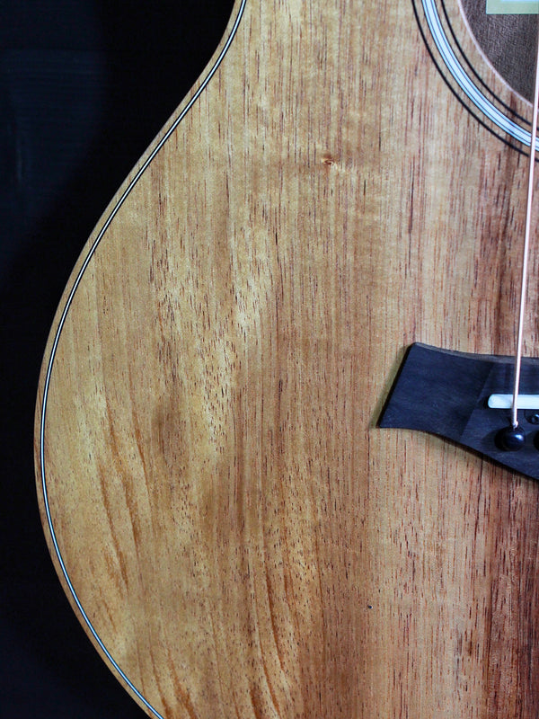 Taylor GS Mini-e Koa Acoustic-Electric Guitar w/ Deluxe Soft Case