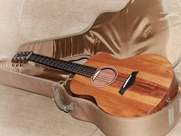 Taylor GS Mini-e Koa Acoustic-Electric Guitar w/ Deluxe Soft Case