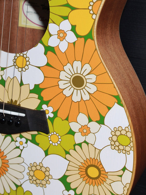 Taylor GS Mini-e Special Edition Floral Green floral artwork and torrefied spruce top and sides