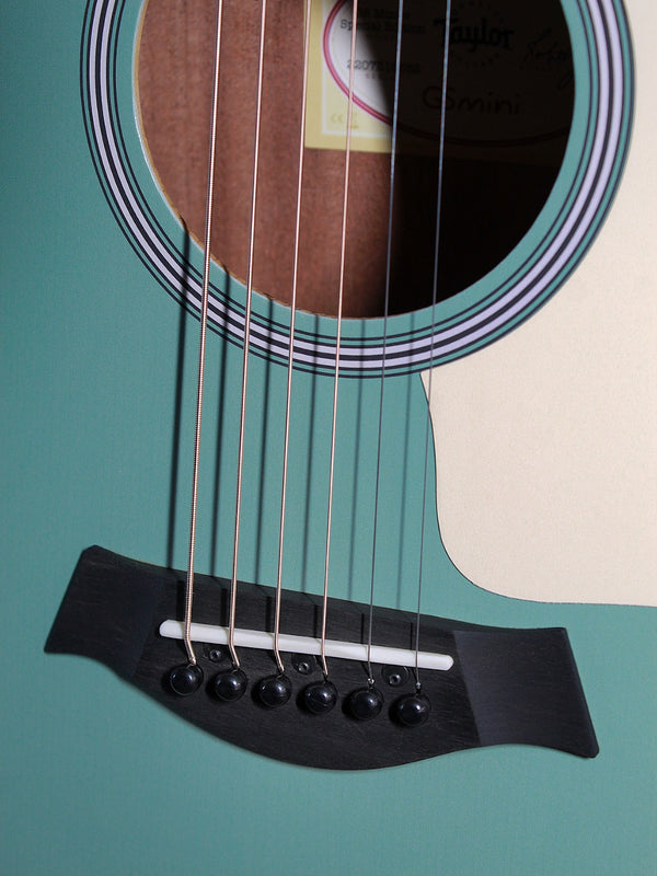 Taylor GS Mini-e Special Edition Vintage Teal Burst acoustic guitar bridge and saddle