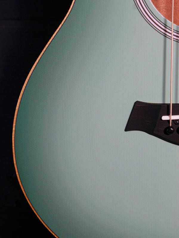 Taylor GS Mini-e Special Edition Vintage Teal Burst acoustic guitar lower bout
