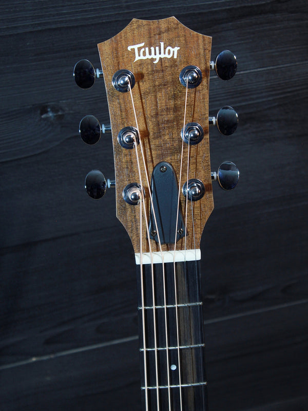 Taylor GS Mini-e Special Edition Vintage Teal Burst acoustic guitar headstock-tuners