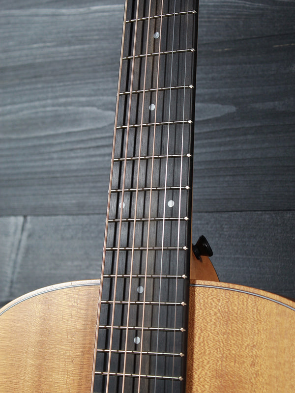 Taylor GS Mini Mahogany Acoustic Guitar – Solid Top Travel Guitar (No Electronics)