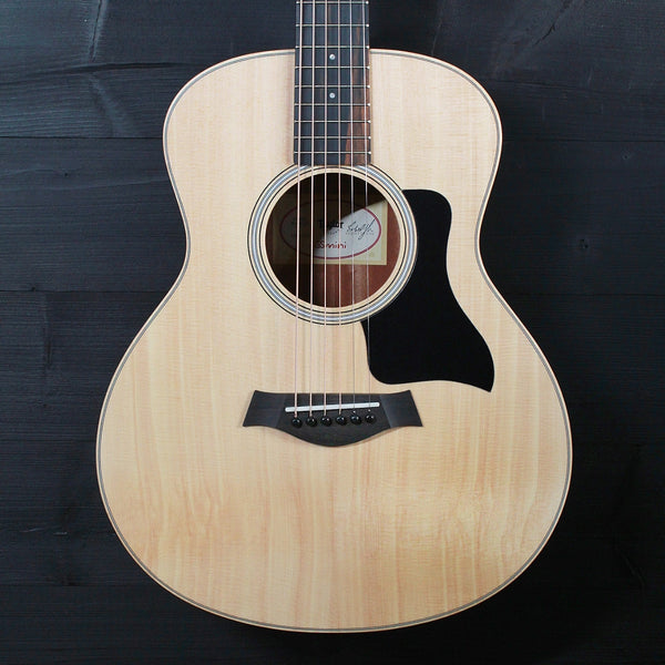 Taylor GS Mini-Rosewood w/ Deluxe Softshell Case